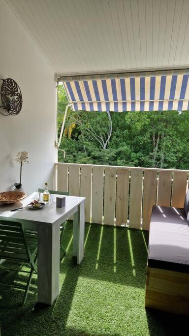Appartement 500 Mètres De La à Gosier
